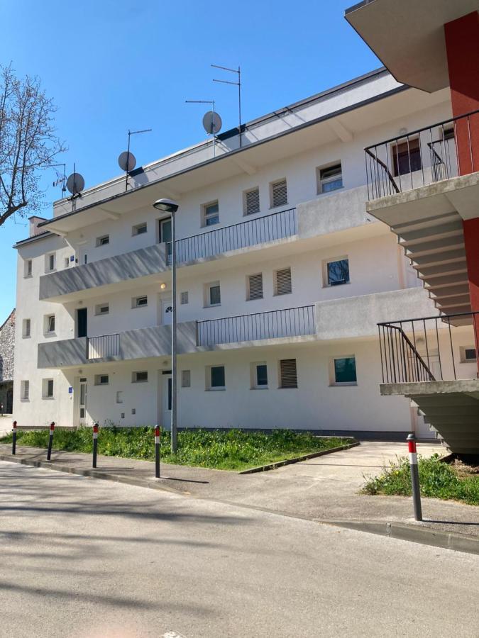 App Goga Apartment Umag Ngoại thất bức ảnh